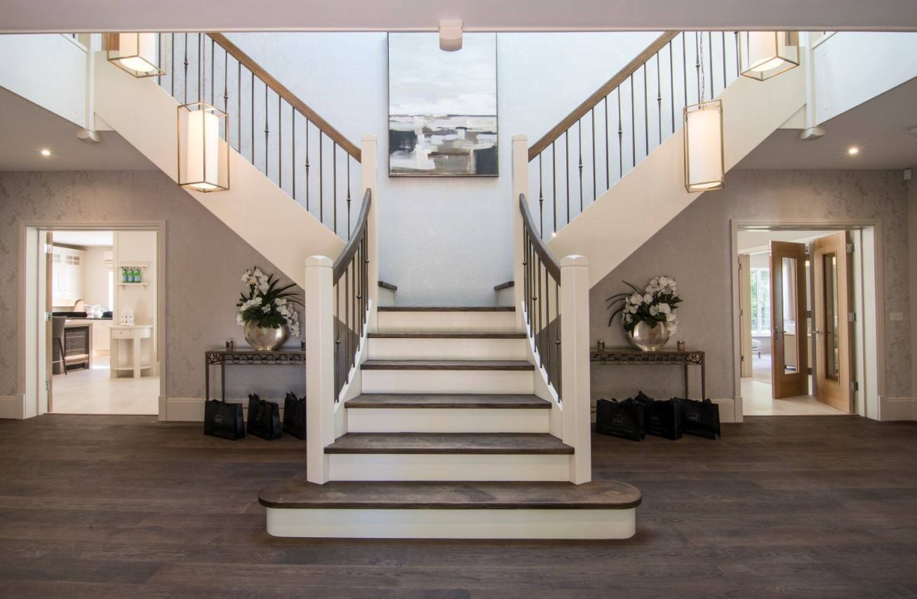 A split staircase is meant for a grand entranceway.