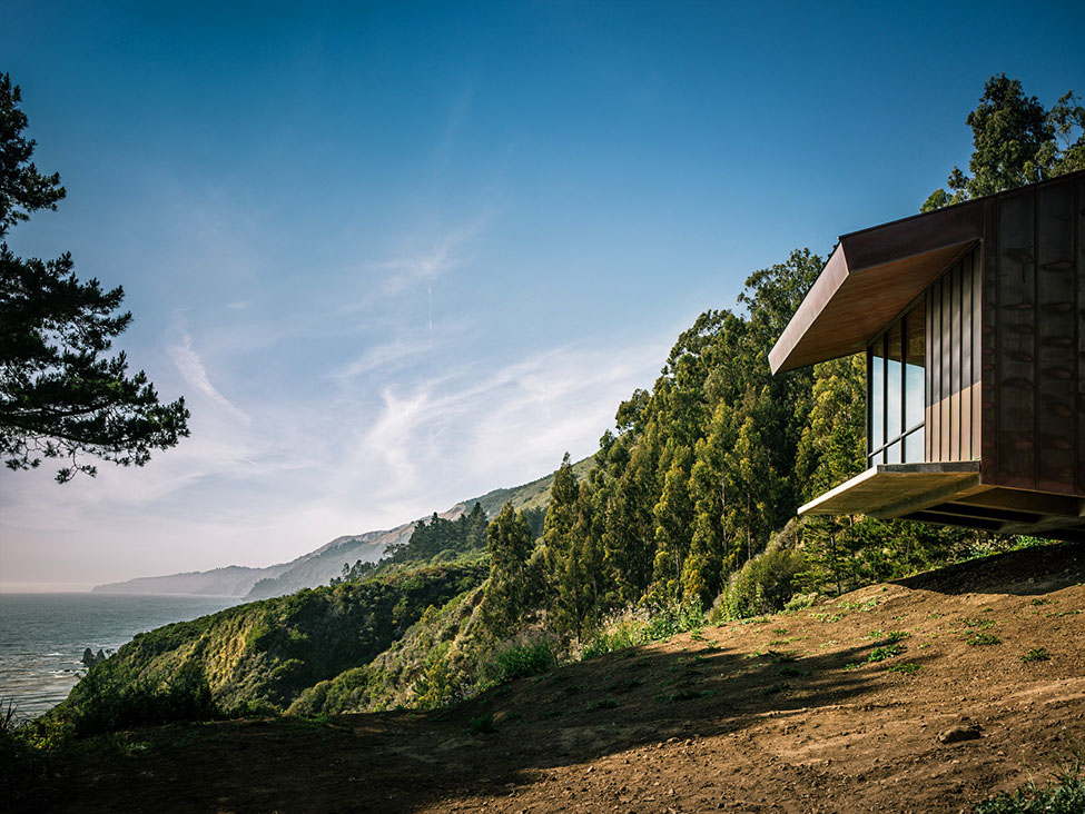 Частный дом с красивым панорамным видом на горы