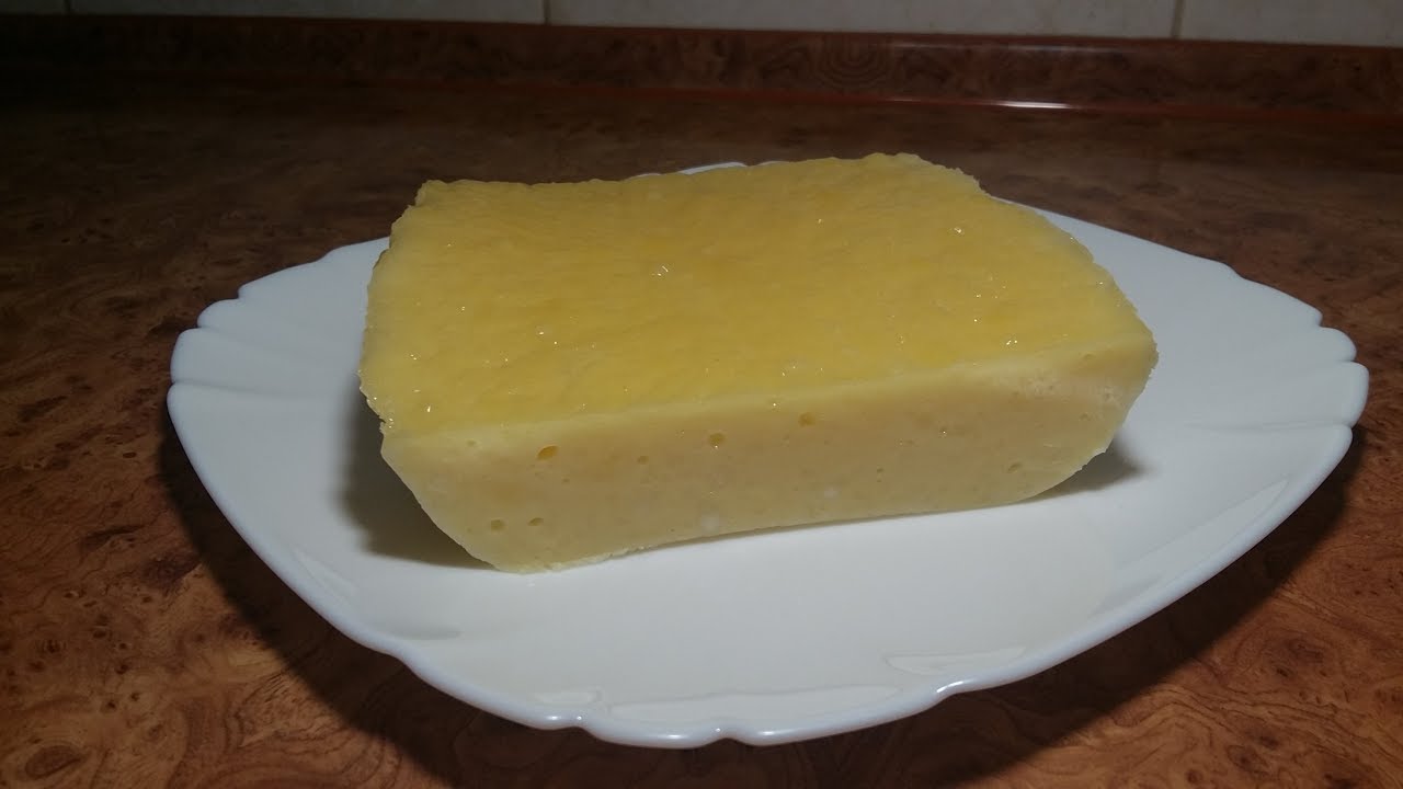 Рецепт вкусного плавленного сыра. Домашний сыр из творога. Домашний плавленный сыр. Творог сыр домашний. Домашний твердый сыр.