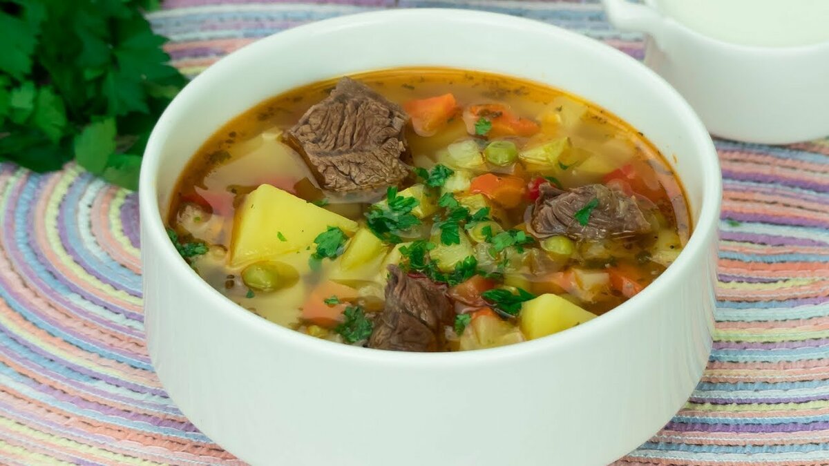 Как готовить суп с лапшой и говядиной?