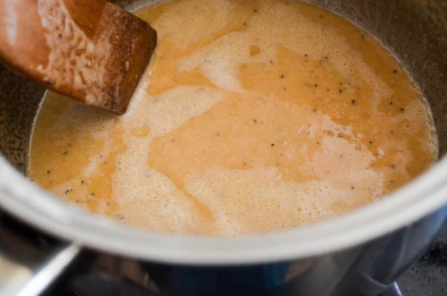 How to Make Gravy Without Drippings 